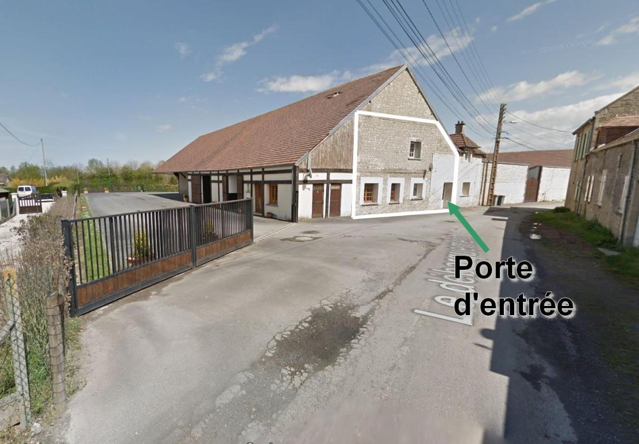 Ecurie Des Charmes A 5 Minutes De La Plage Merville-Franceville-Plage Esterno foto
